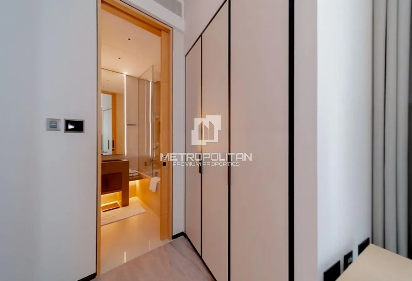 Beach Access | Marina View | High Floor
