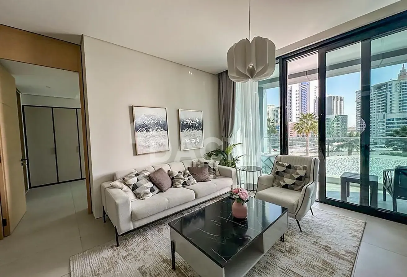 Biggest Layout| With Balcony| Amazing DEAL!