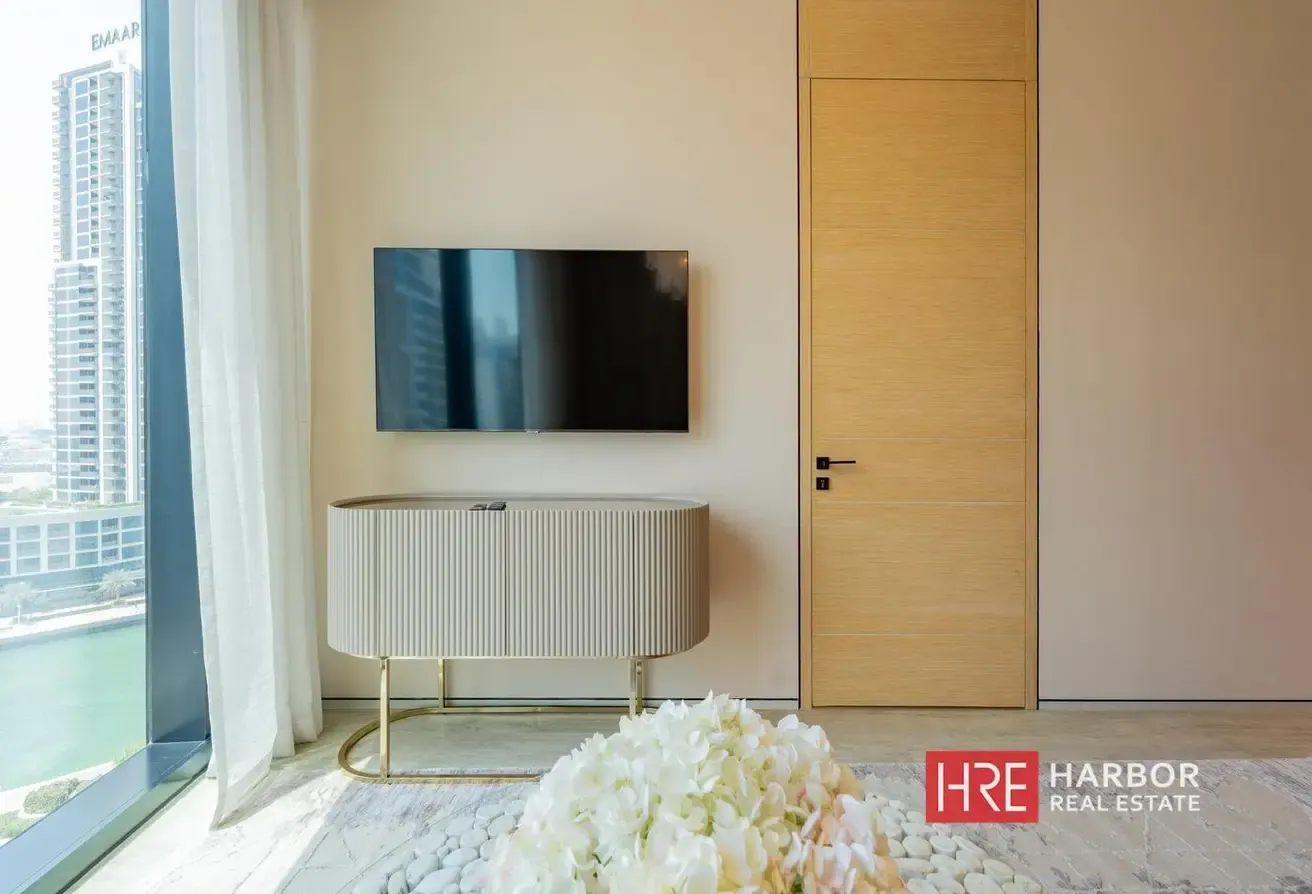 Luxury 1BR | Marina View | Premium Amenities