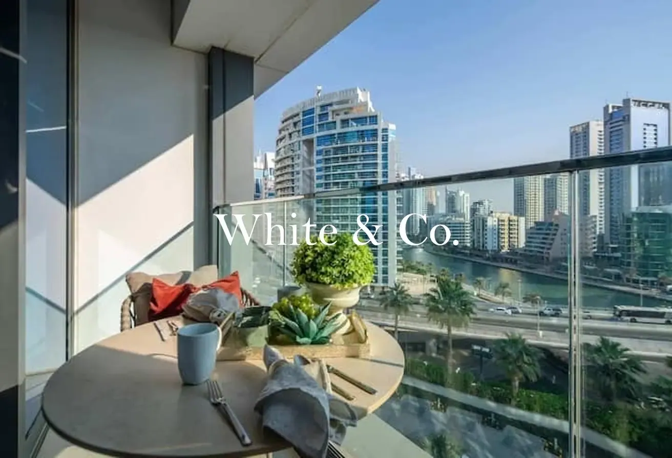 Luxury | Modern | Canal and Skyline View