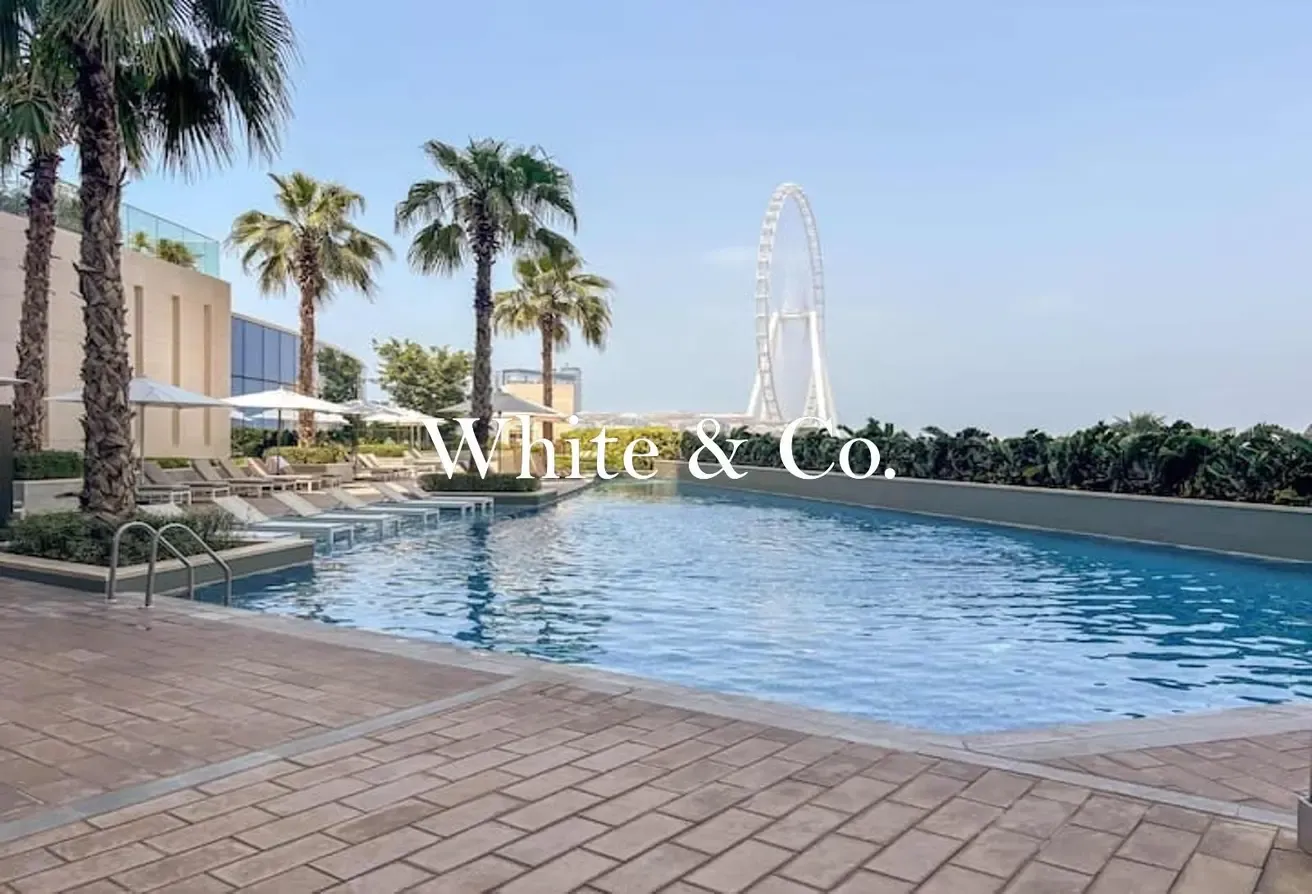 Luxury | Modern | Canal and Skyline View
