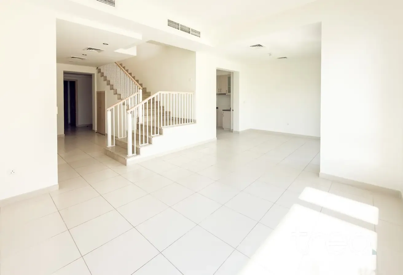 Vacant Now | Type J | Peaceful Location