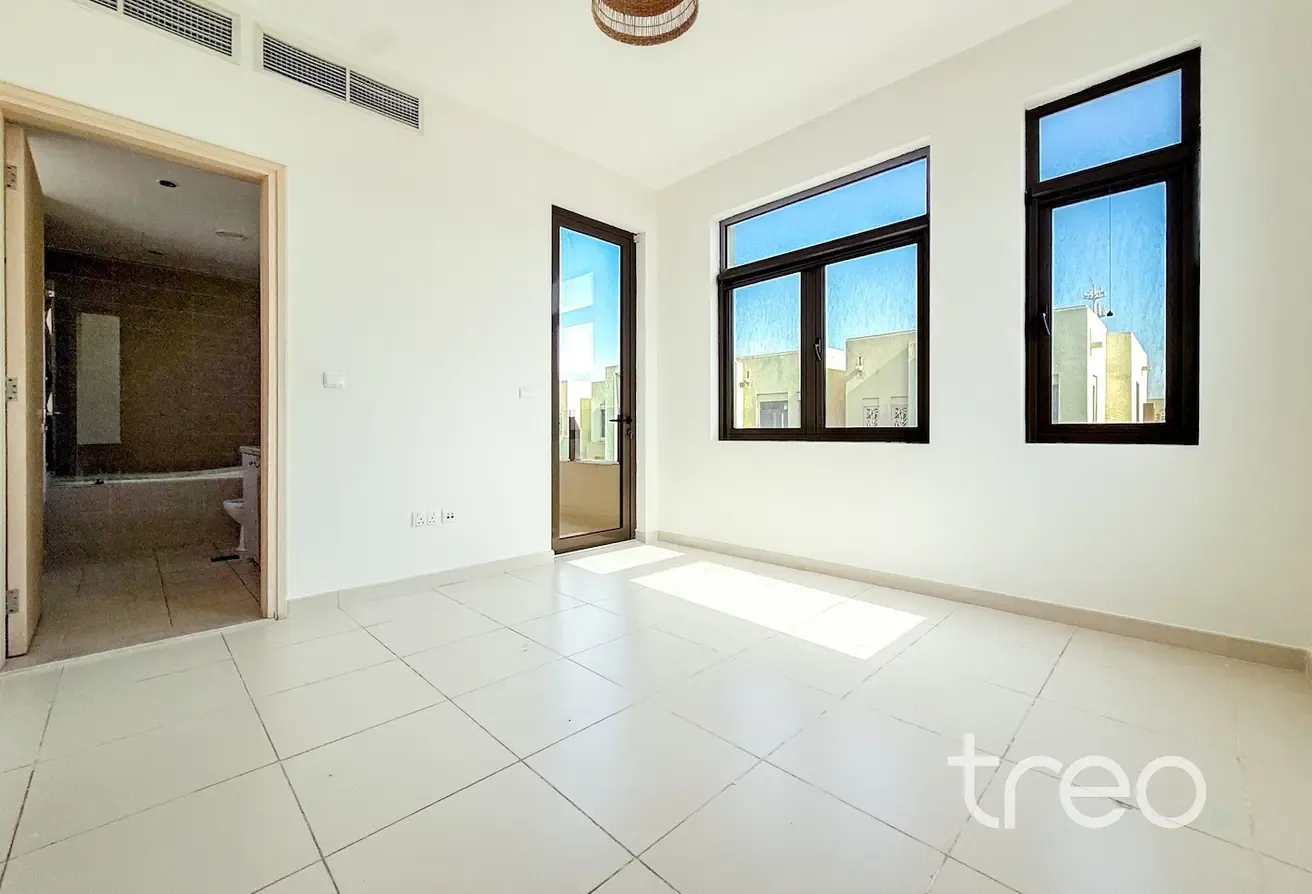 Vacant Now | Type J | Peaceful Location