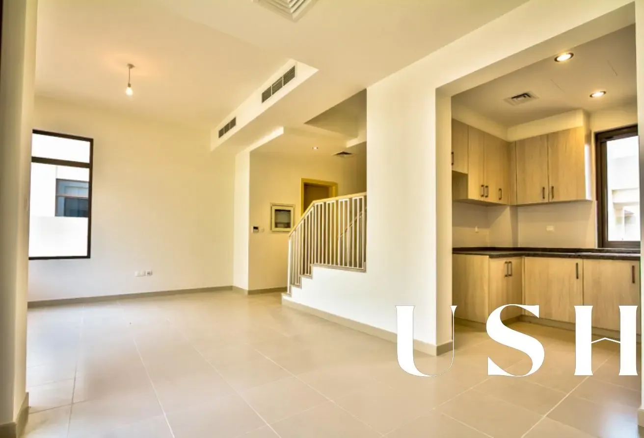 Type J/ Upgraded Backyard/ Great Location