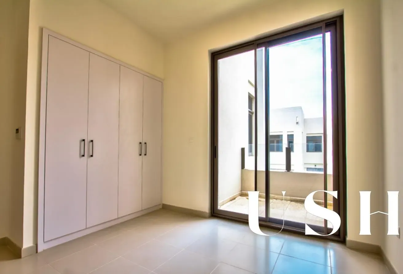 Type J/ Upgraded Backyard/ Great Location