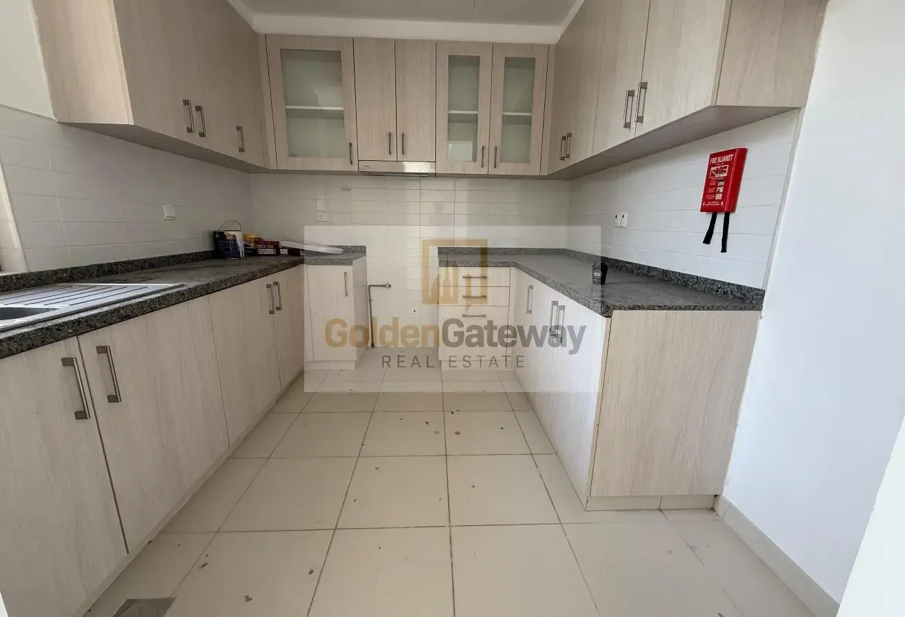 3bed + Study + maid's | Type J | Back to Back |