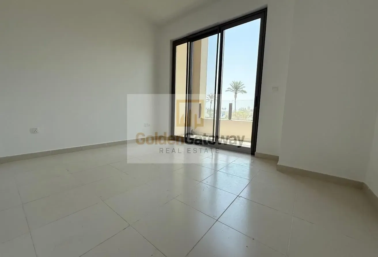 3bed + Study + maid's | Type J | Back to Back |
