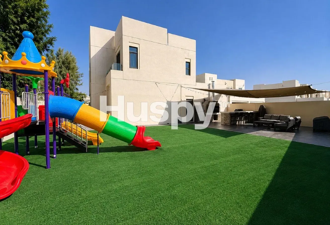 Exclusive | Landscaped | Corner Plot