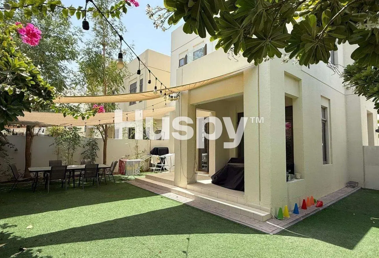 Corner Plot | Vacant On Transfer | Close to Pool