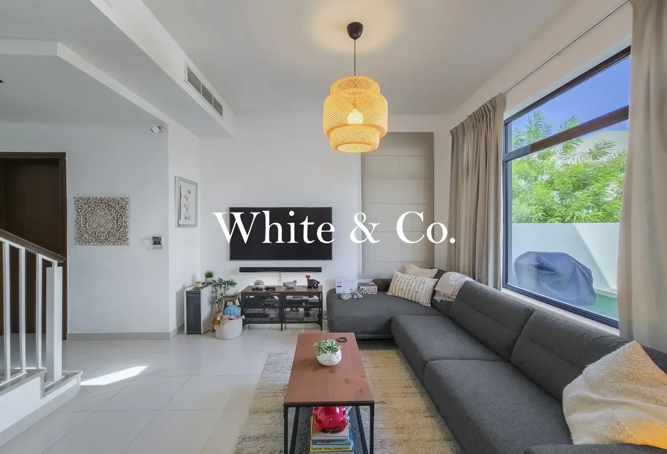 Type J layout | Middle unit | Exclusive