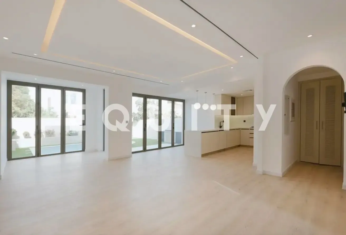 Vacant | Fully Upgraded | Perfect Family Home