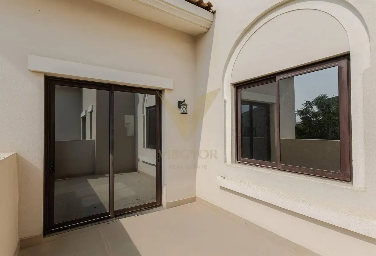 Corner Villa | Biggest Plot  | Vastu Compliant 3E