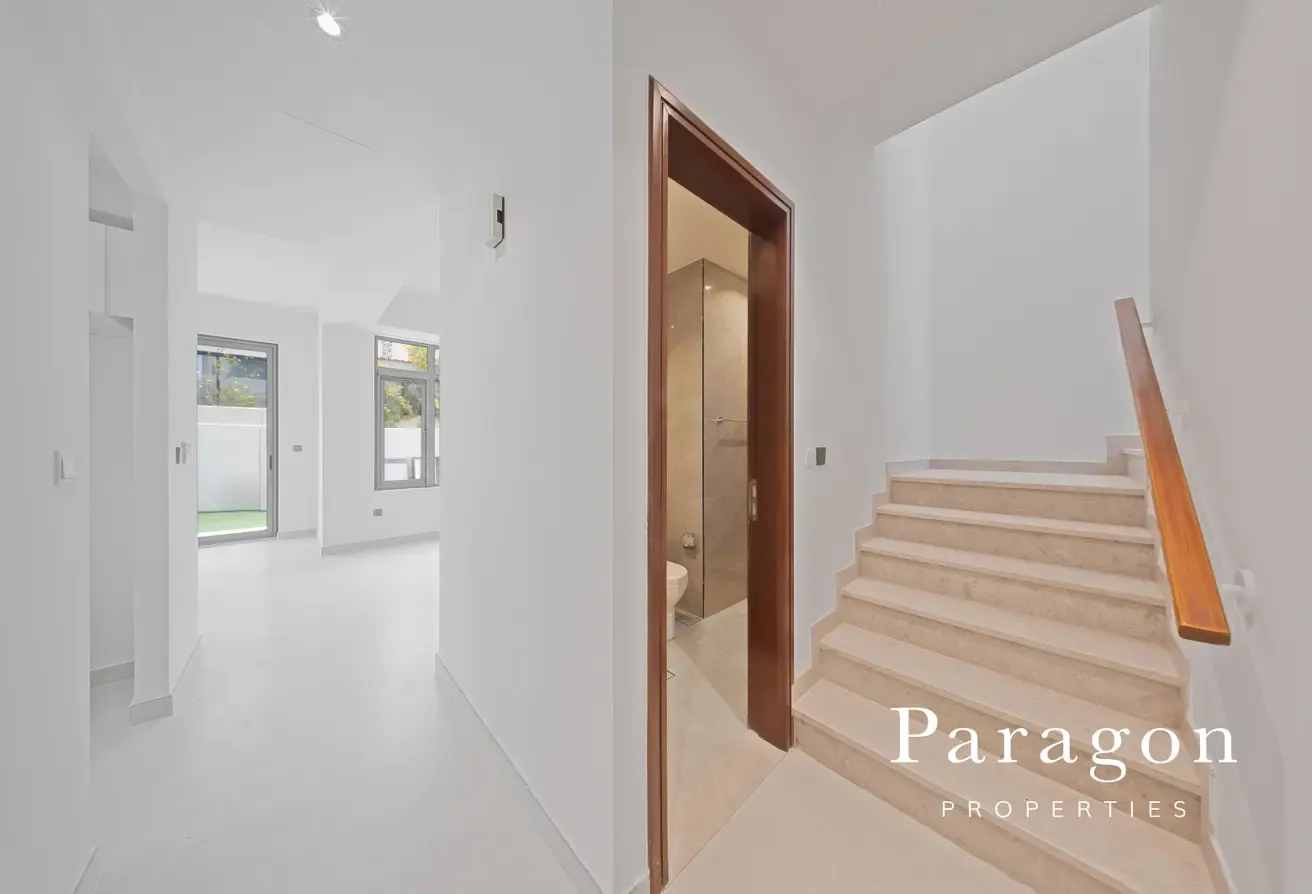 Renovated | Large Corner Unit | Vacant