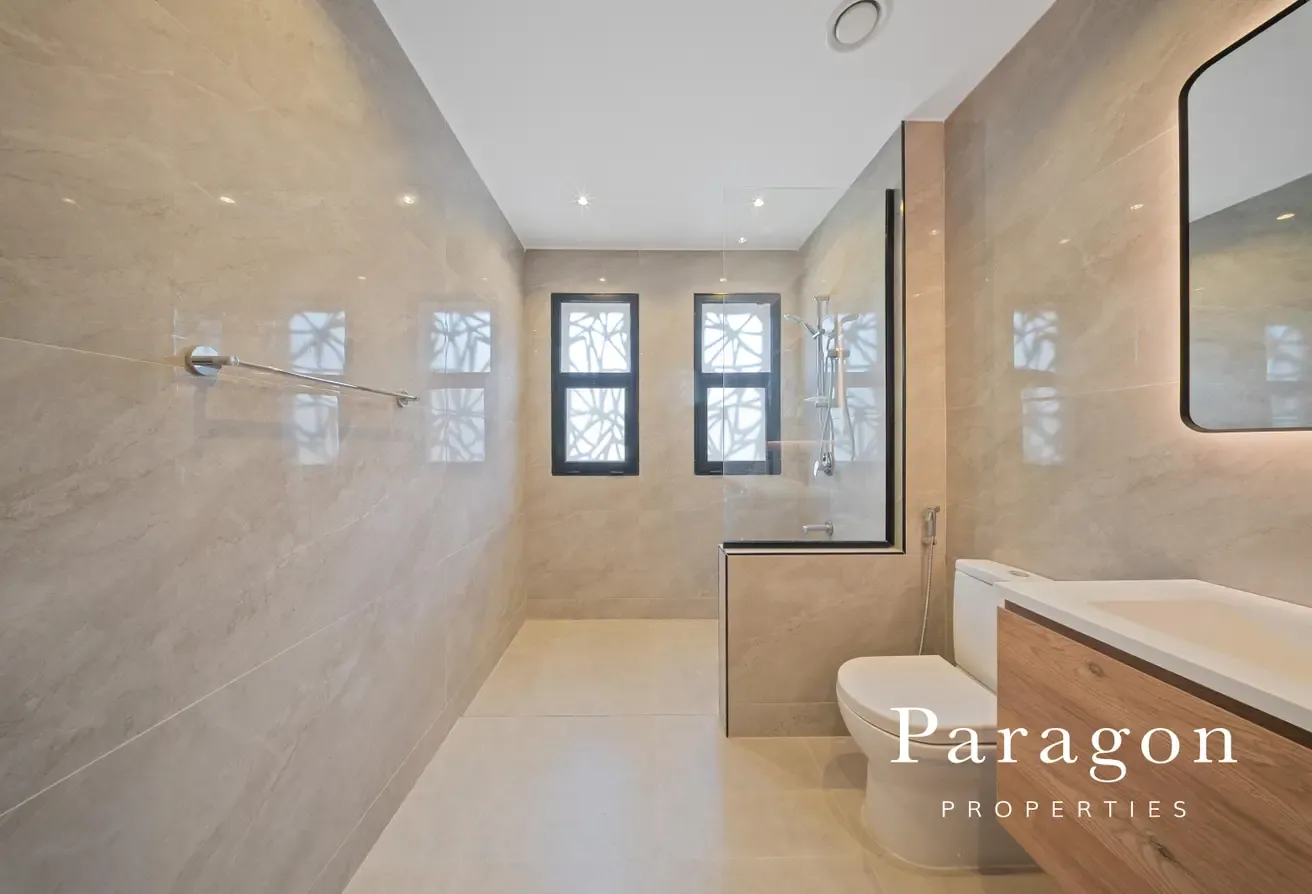 Renovated | Large Corner Unit | Vacant