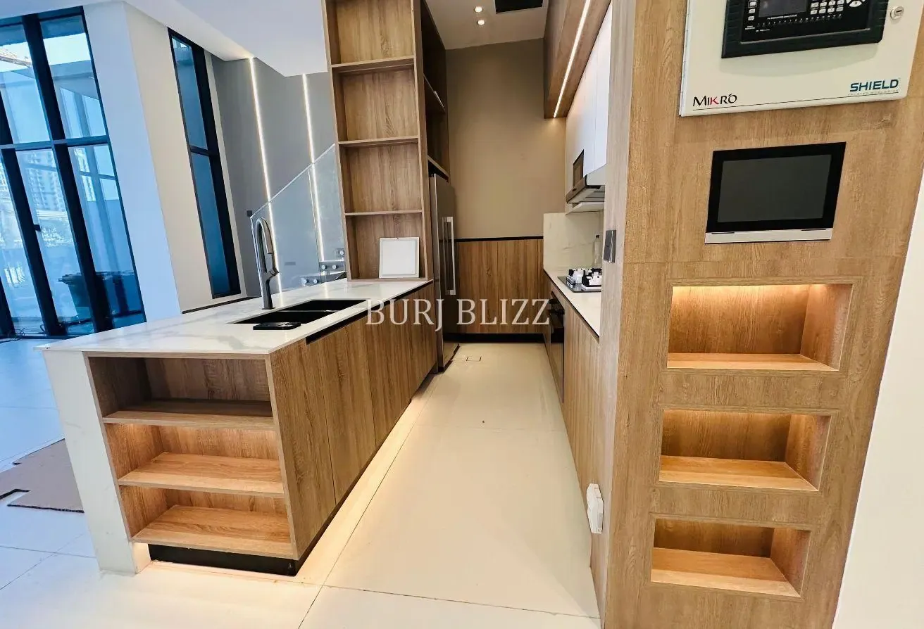 Prime Investment | 4BHK+Maid | Private Elevator