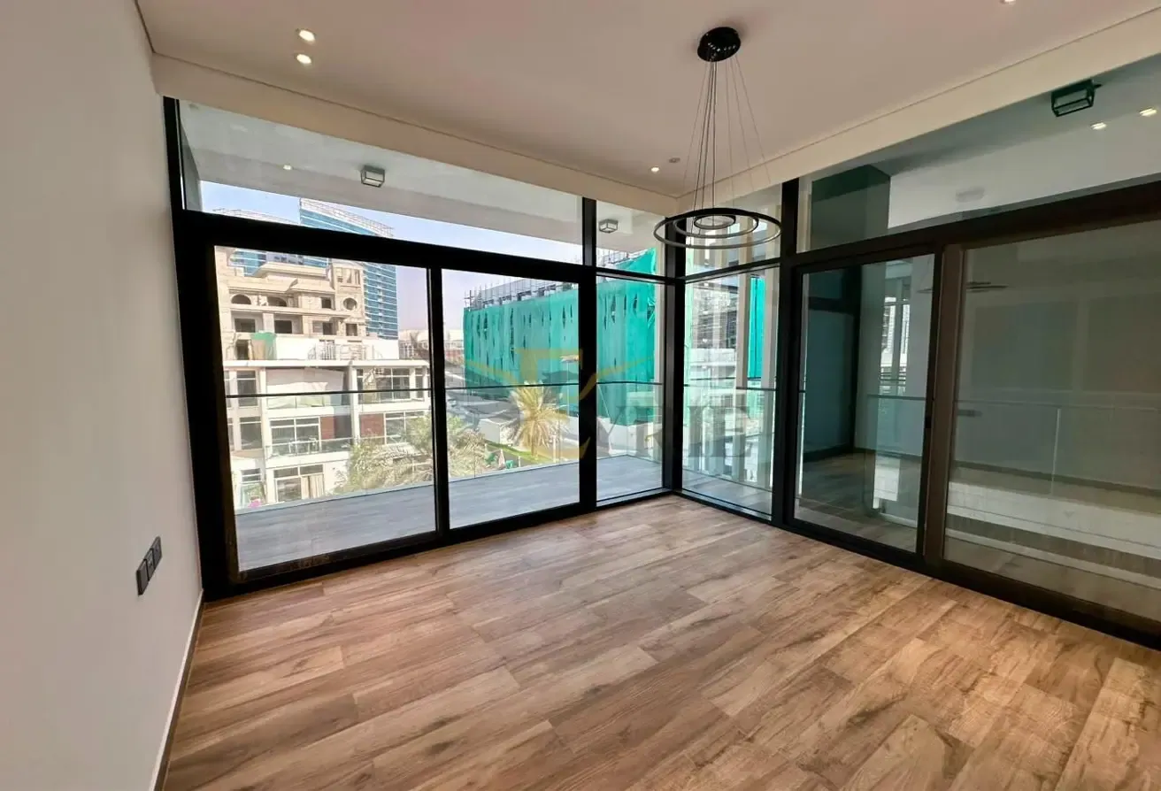 Luxury 4BR+Maid | Pvt Pool & Lift