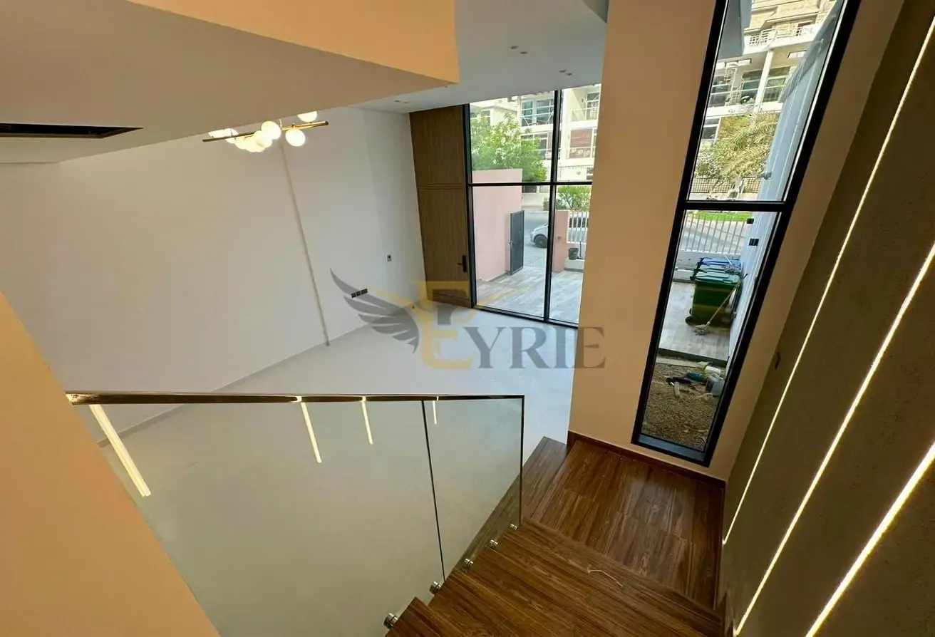 Luxury 4BR+Maid | Pvt Pool & Lift