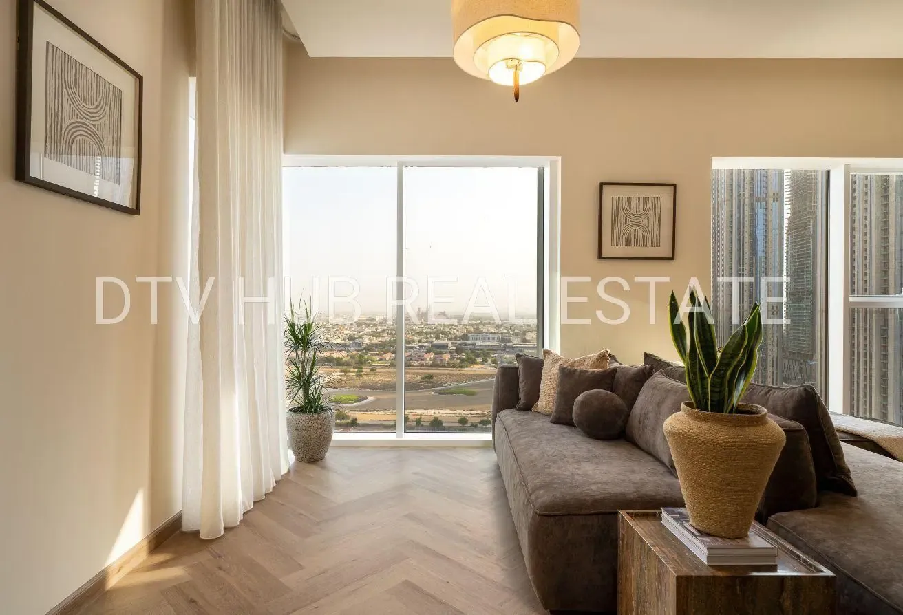 Canal View | Private Jaccuzzi | High Floor