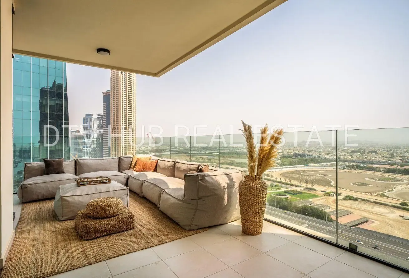 Canal View | Private Jaccuzzi | High Floor