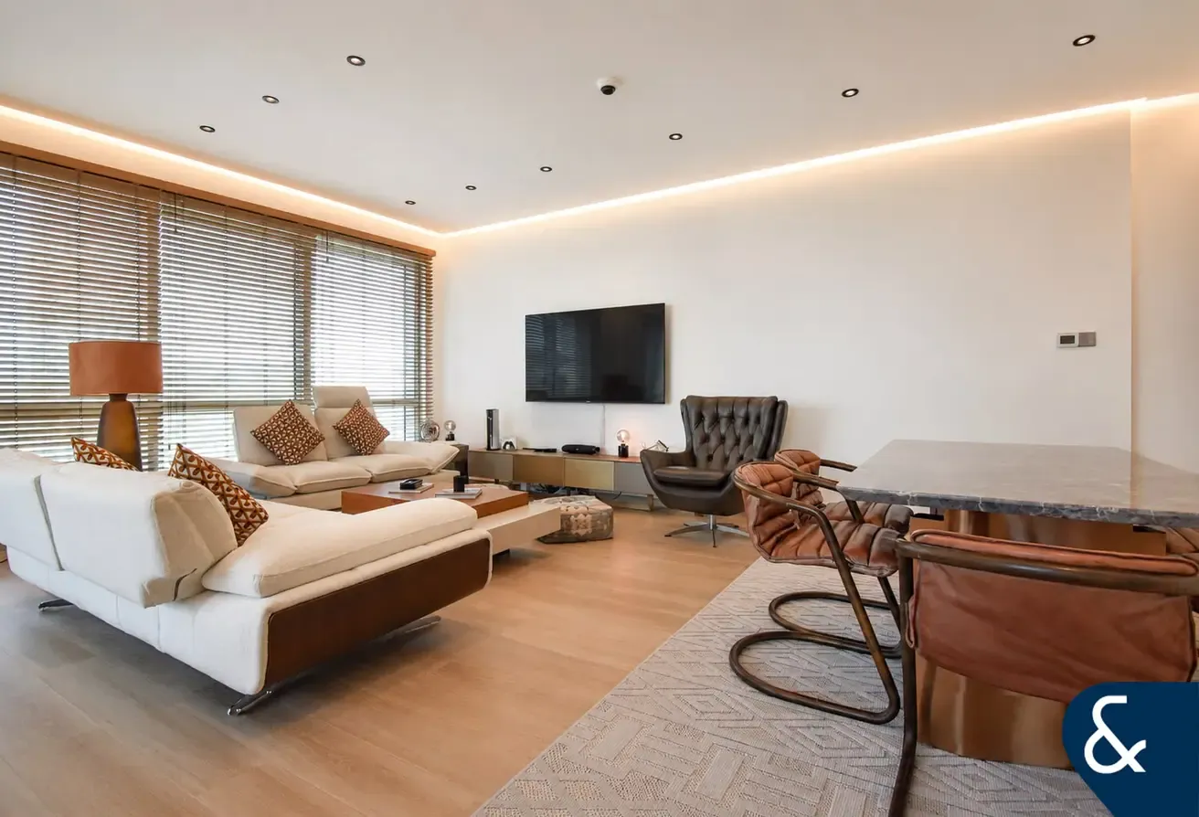 Large 1 Bedroom | Golf View | Canal View