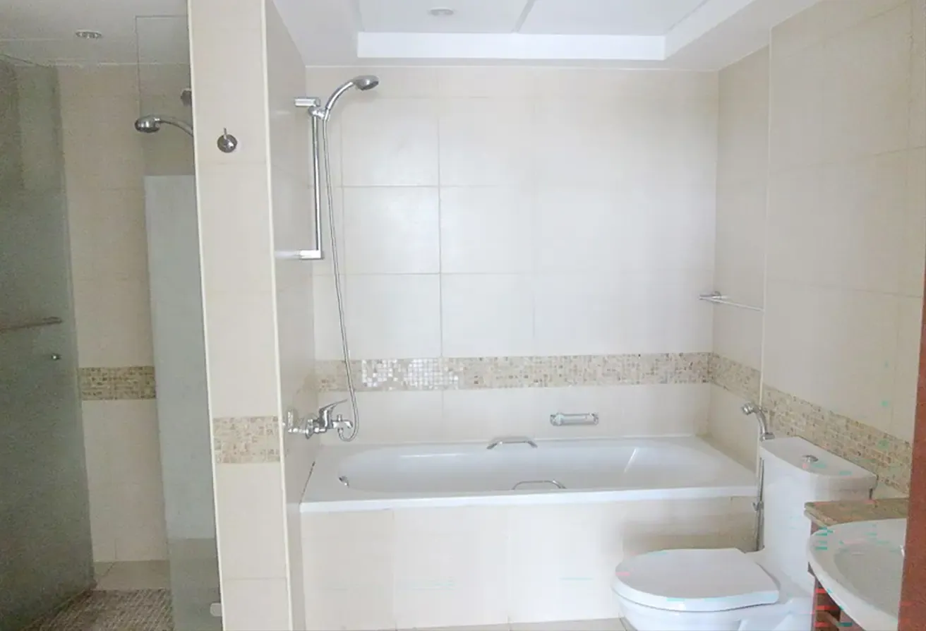 Partial Golf View | Bright Residence | Best Deal