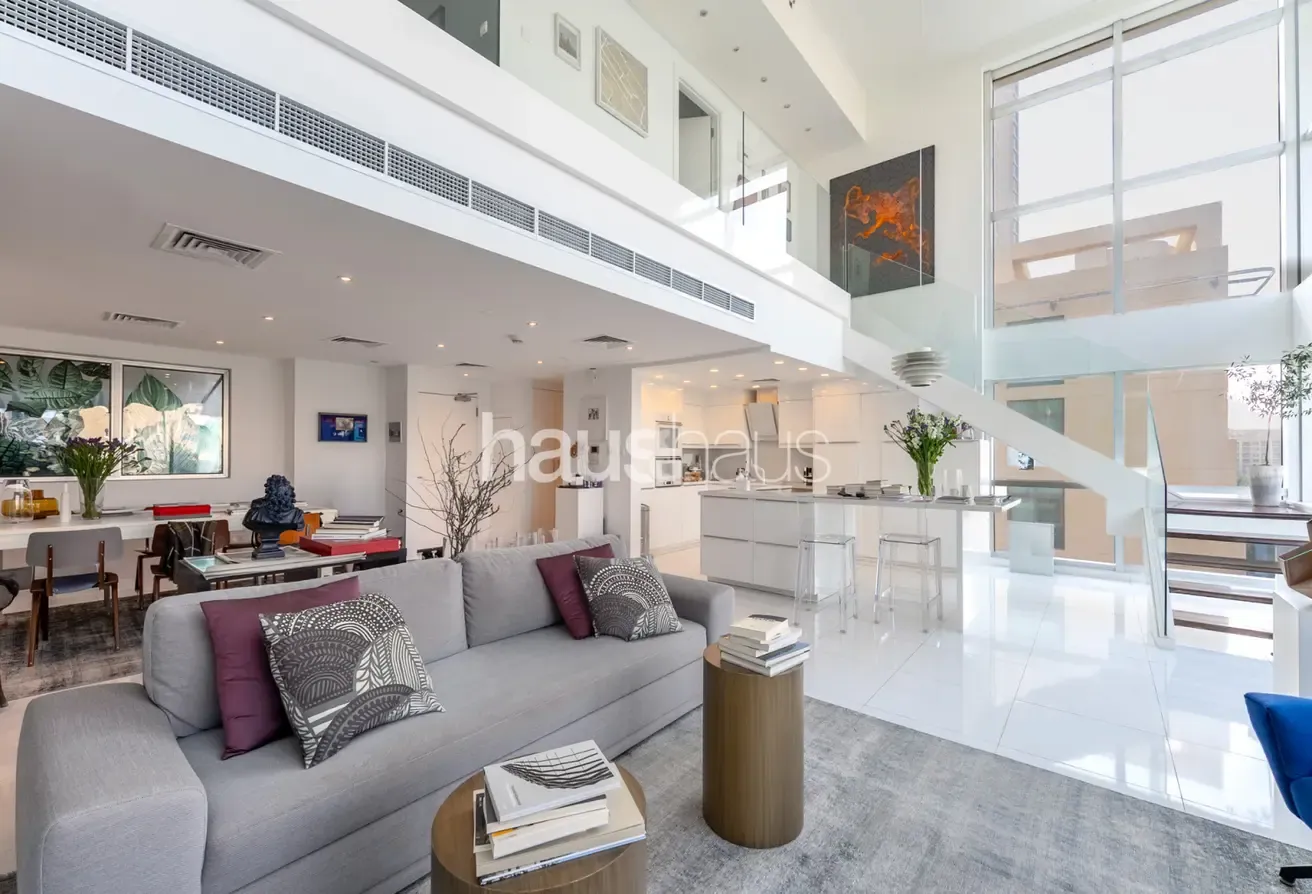 Corner Duplex| Fully Upgraded| Golf and Canal View