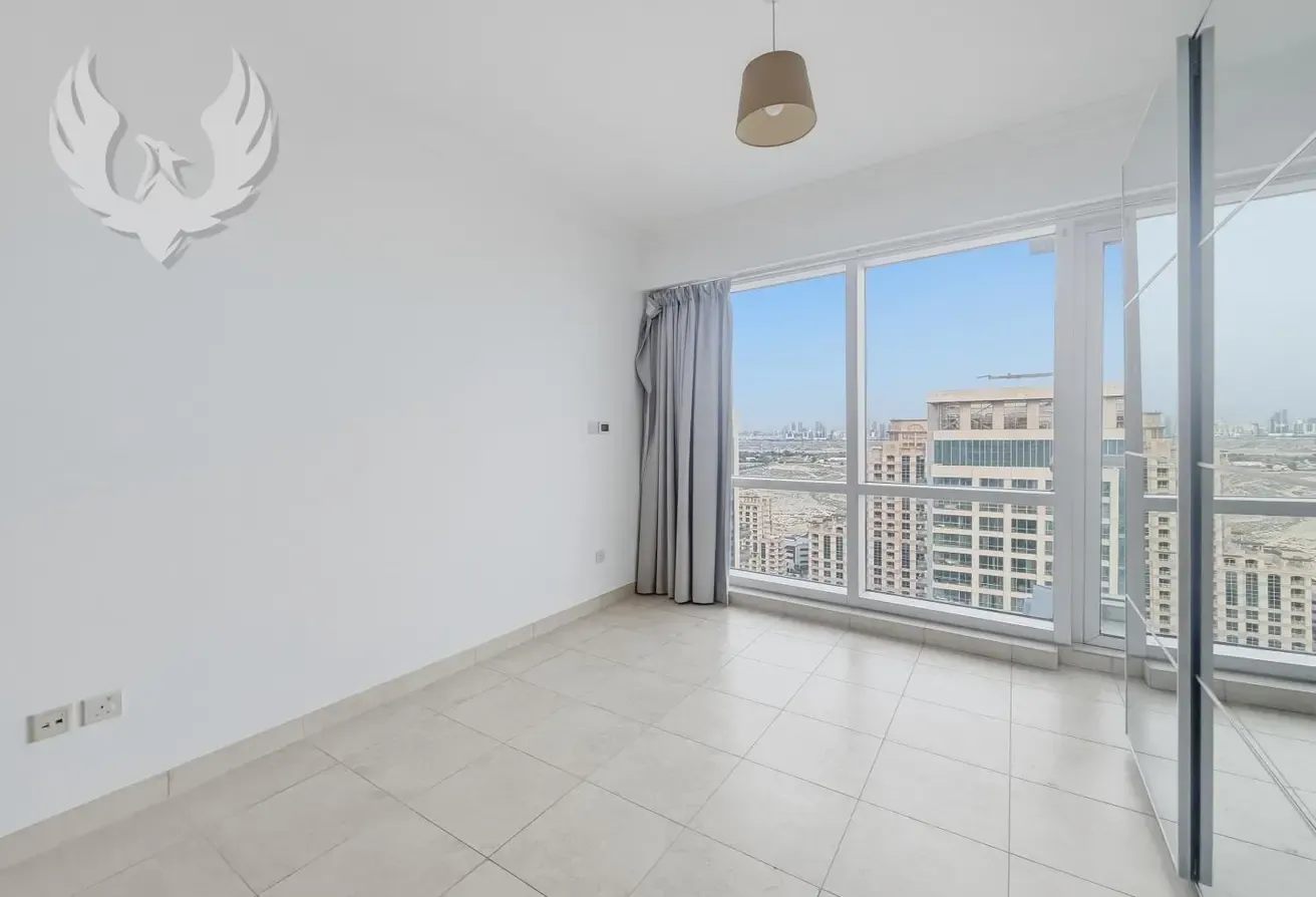 Vacant | High Floor | Golf and Pool View