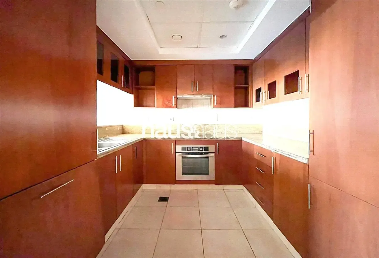 Vacant Now | Cash Owned | Mid Floor