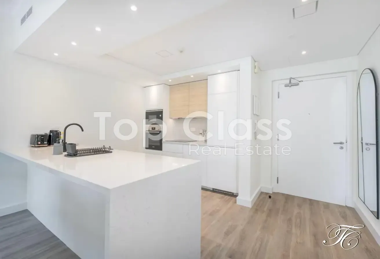 Fully Upgraded | Furnished | Canal View