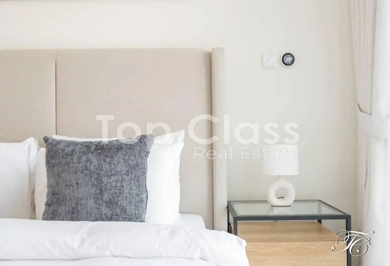 Fully Upgraded | Furnished | Canal View