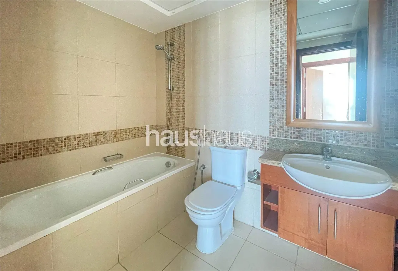 2 Bedroom | Golf Course View | High Floor