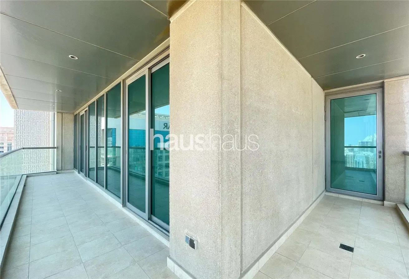 2 Bedroom | Golf Course View | High Floor