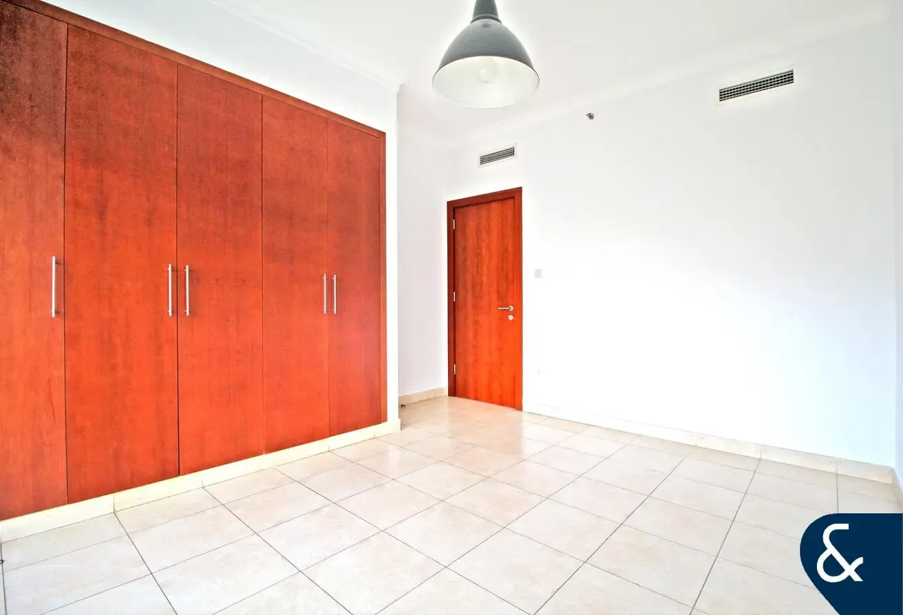 Golf & Canal Views | High Floor | Golf Views