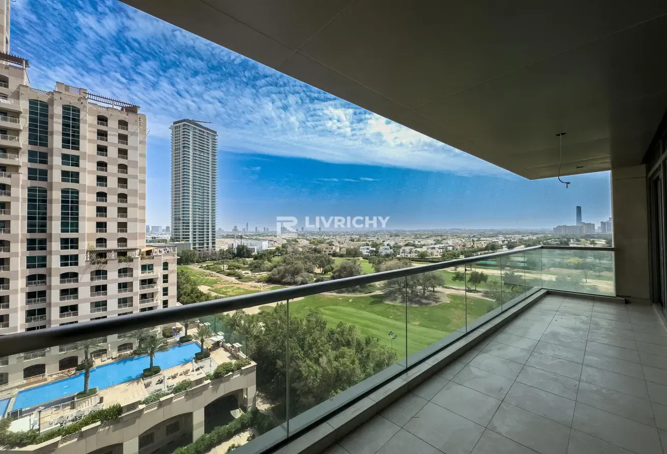 High Floor | Golf Course Views | Vacant Now