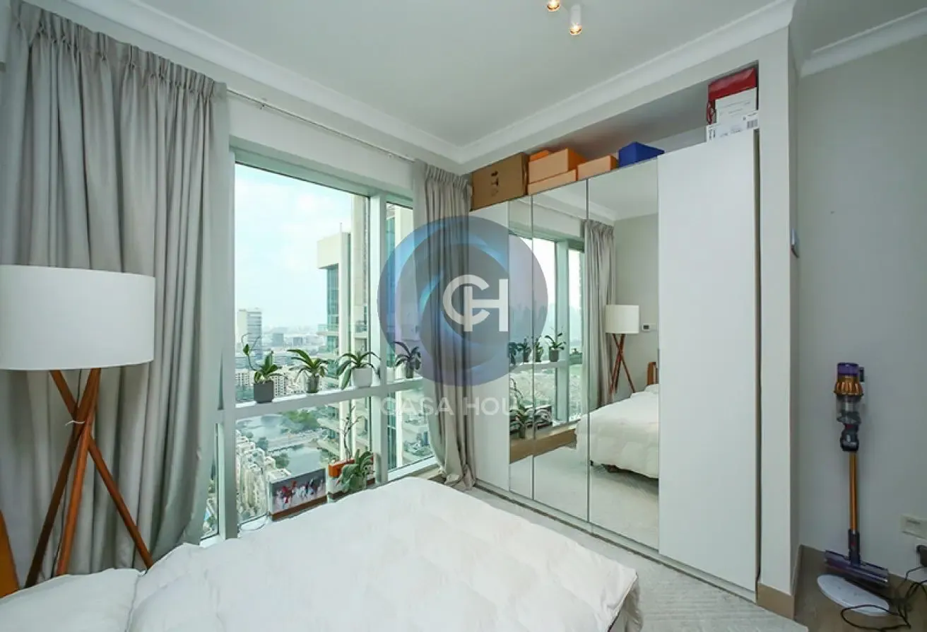 Upgraded | Golf Course View | Vacant | Tenanted