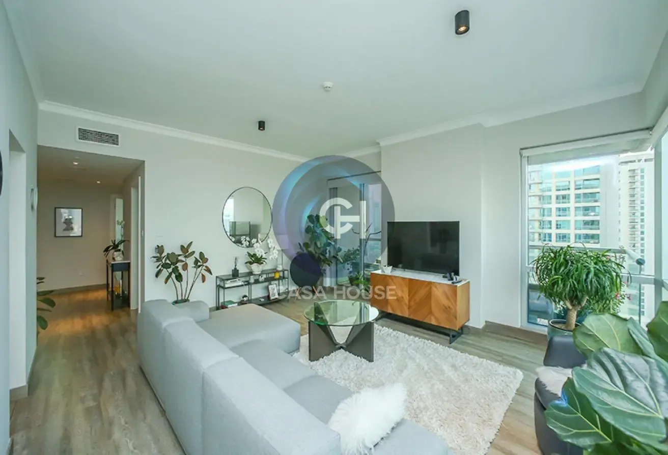 Upgraded | Golf Course View | Vacant | Tenanted