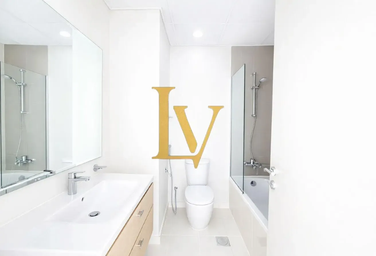 Ready to Move | Spacious Layout | 4BR+Maid