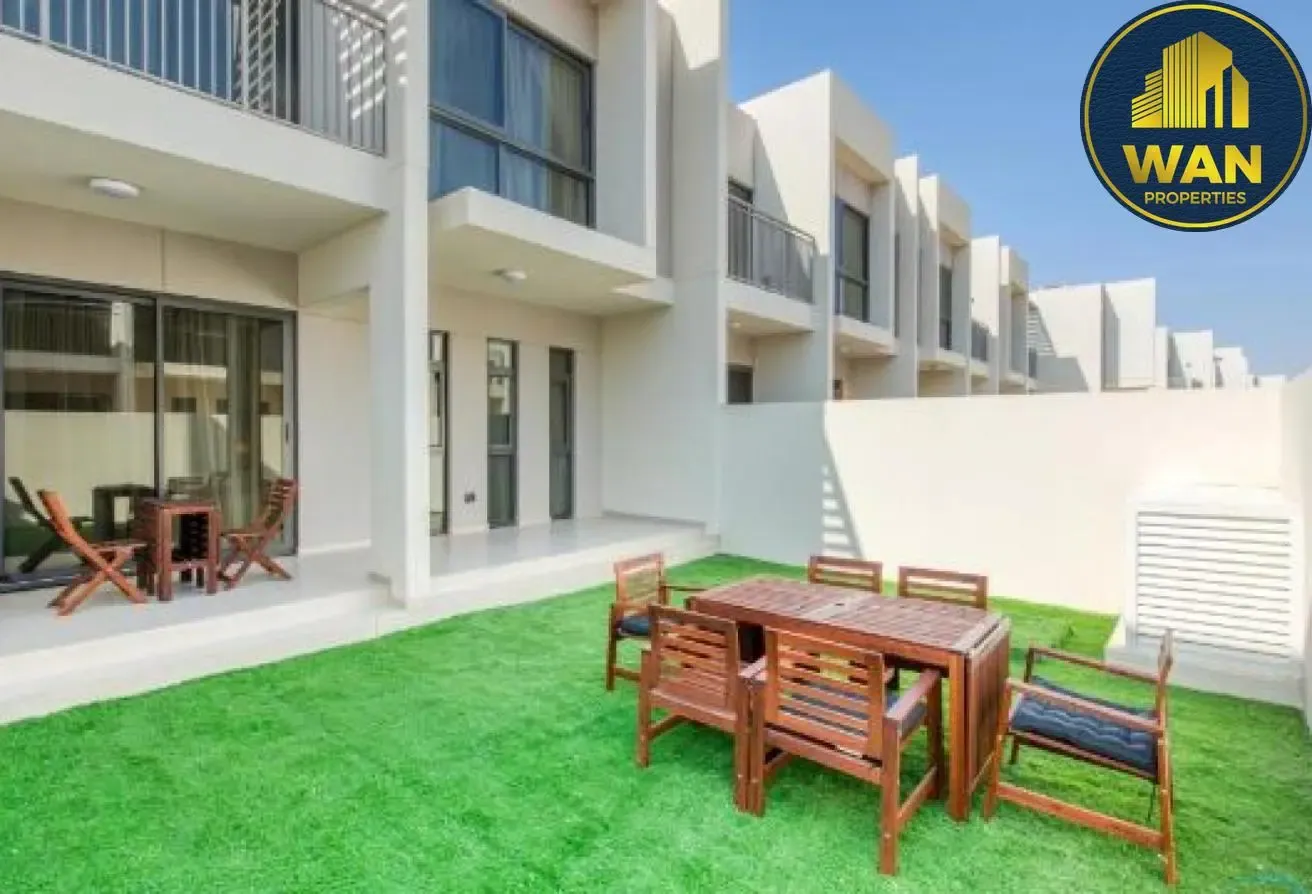 R2MB | Vaastu | Vacant Soon | Huge Lounge