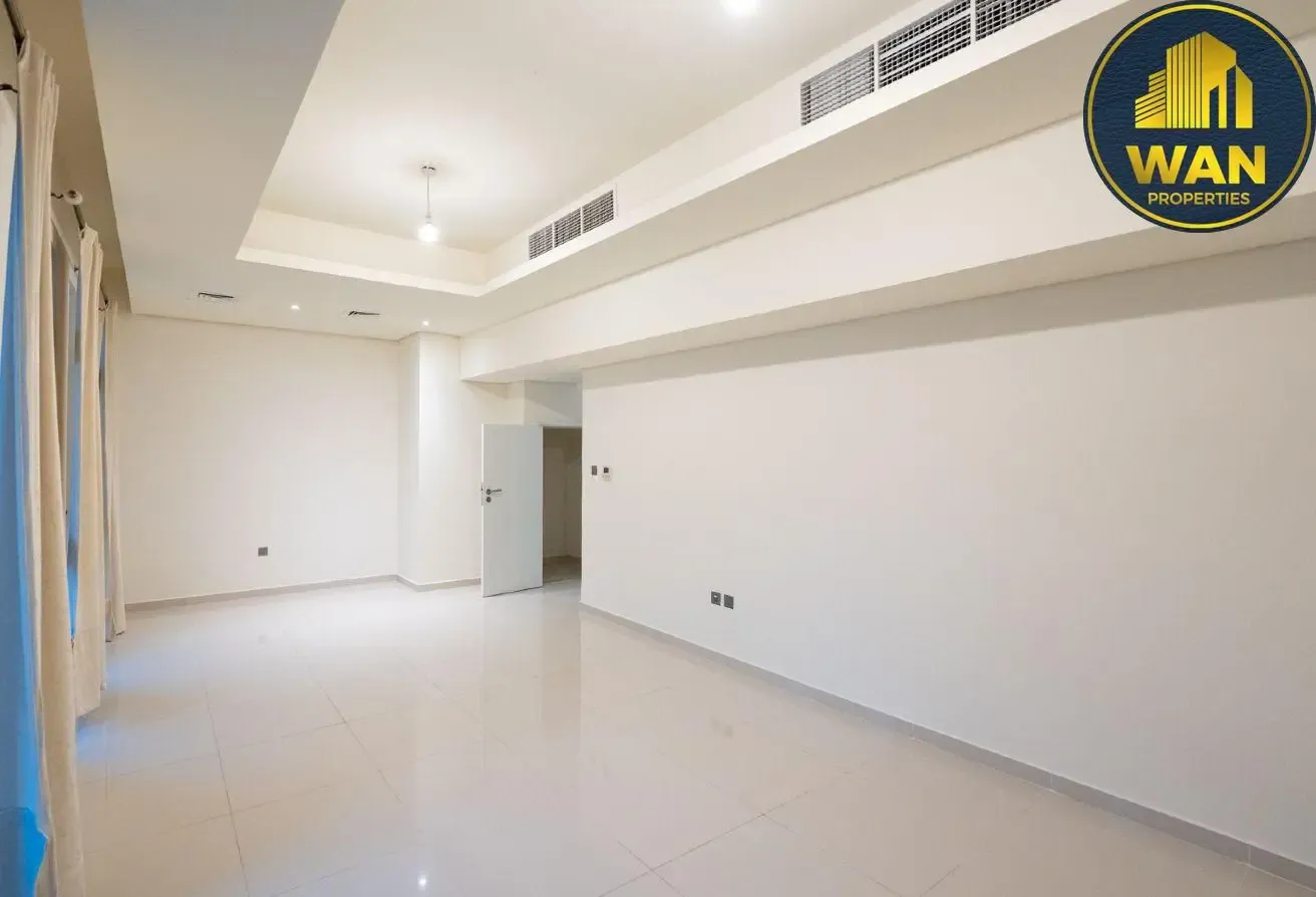 R2MB | Vaastu  | Vacant Soon | Huge Lounge