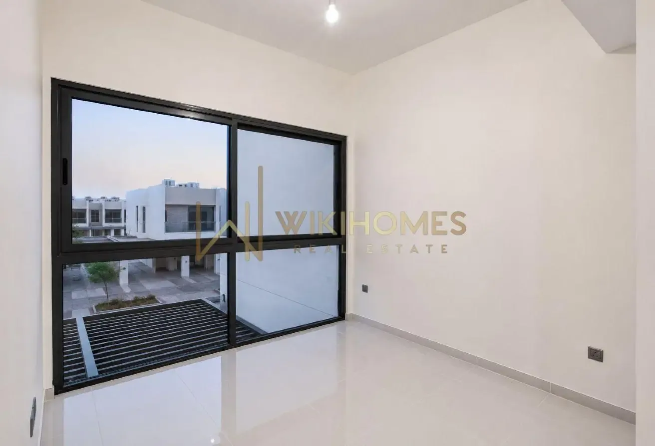 Hot Deal | G+2 5BR | Expansive Terraces