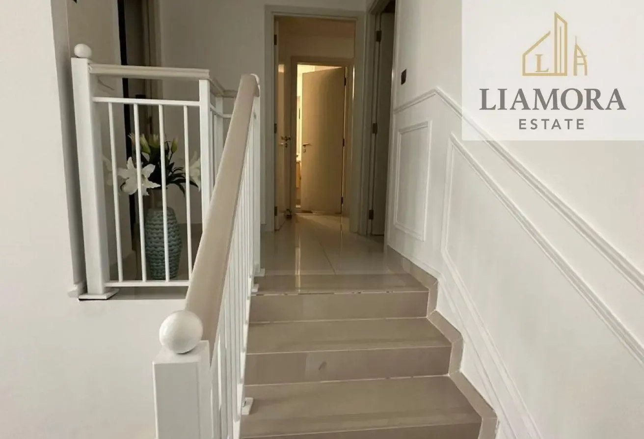 R2M | VACANT ON TRANSFER | UPGRADED | SPACIOUS