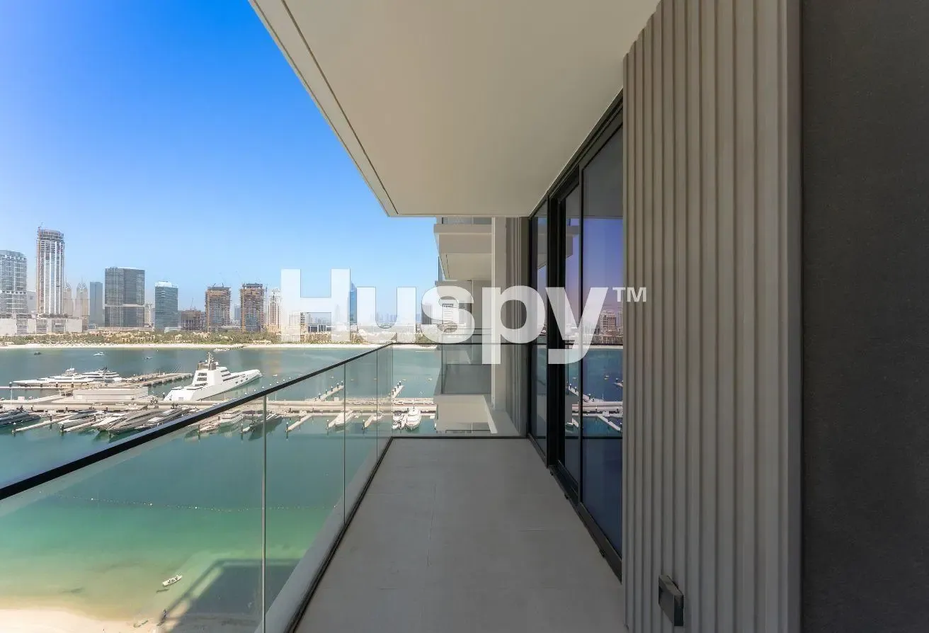 Upgraded | Marina and Park View | Mid Floor