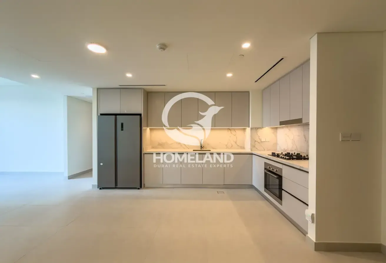 Spacious 2BR IFull Palm and Marina view IBrand new