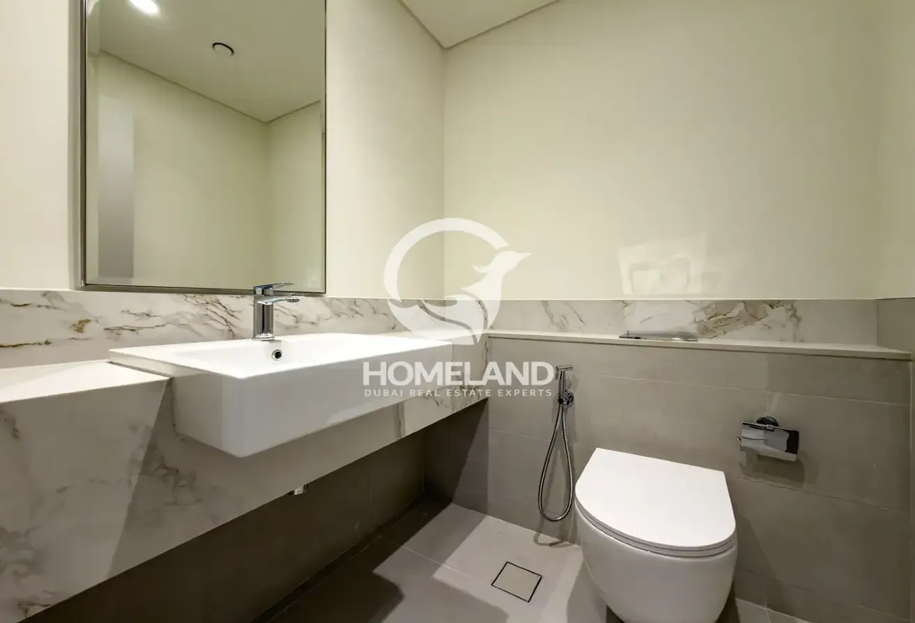 Spacious 2BR IFull Palm and Marina view IBrand new