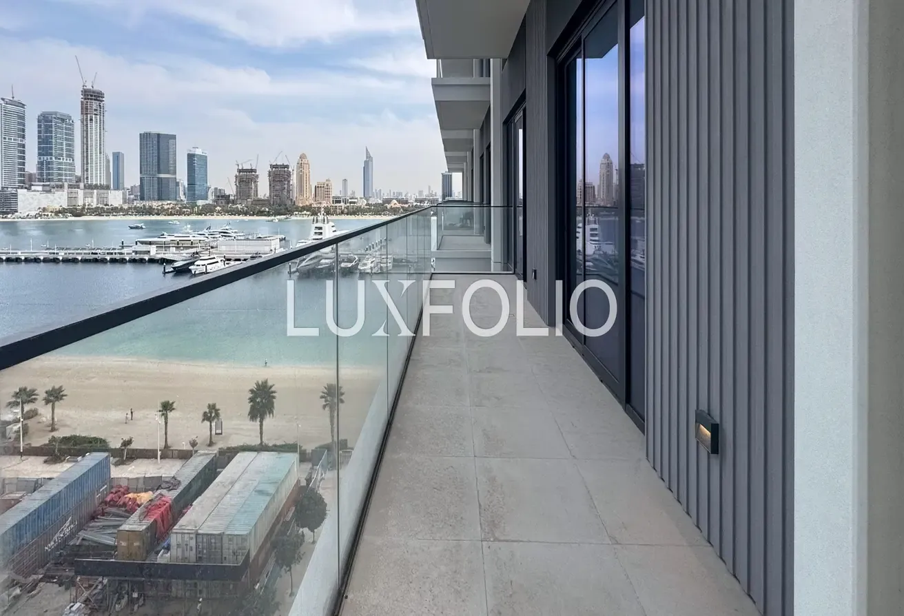 BEST PRICE ON MARKET | PARK & MARINA VIEW | PRIVATE BEACH ACCESS