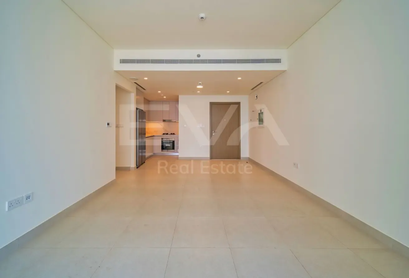 STUNNING SEA VIEW | UNFURNISHED | VACANT