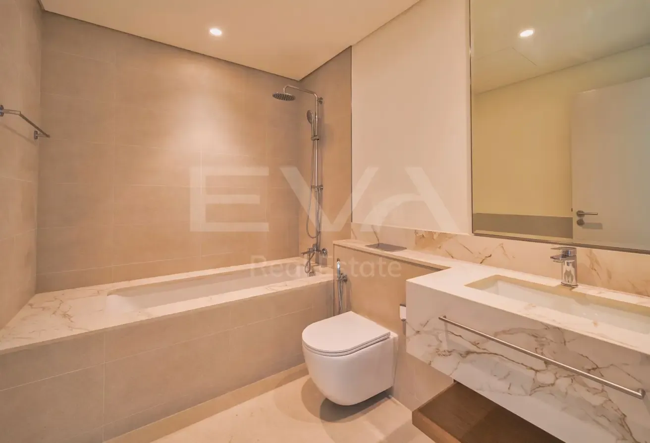 STUNNING SEA VIEW | UNFURNISHED | VACANT