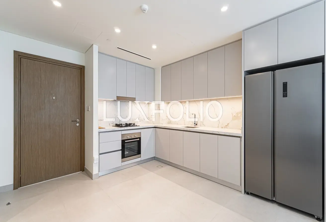 Motivated Seller | Vacant | Sea Views