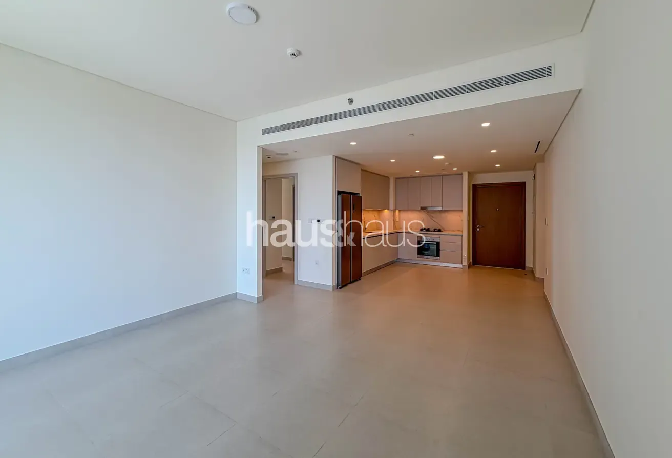 Marina & Palm Jumeirah View | Brand New | Modern