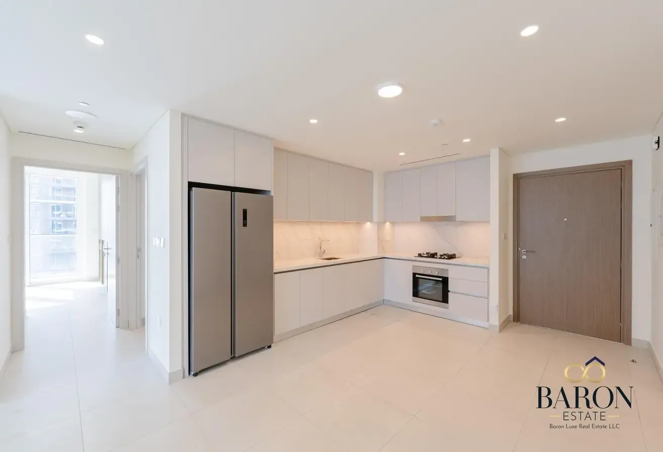 Marina View | Spacious | Corner Unit